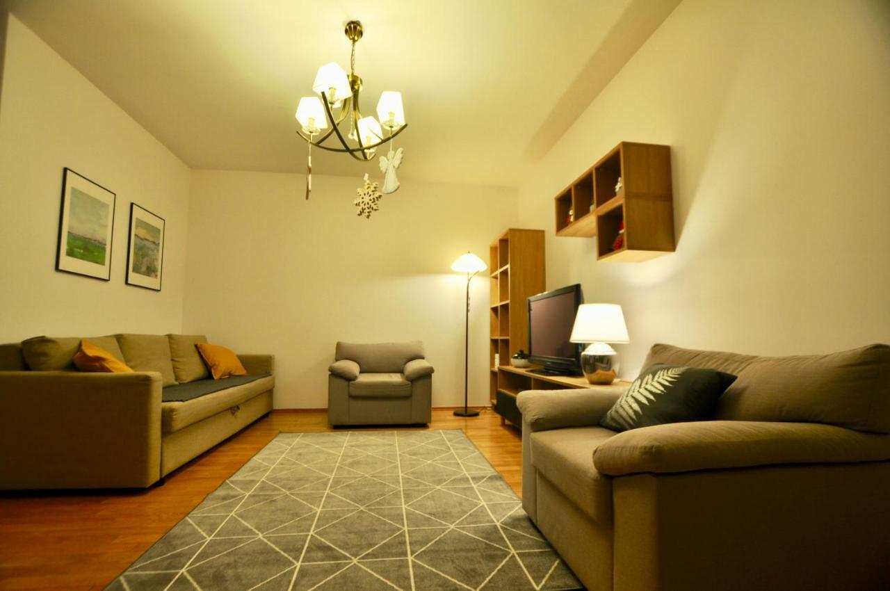 Mlociny Metro Apartment วอร์ซอ ภายนอก รูปภาพ
